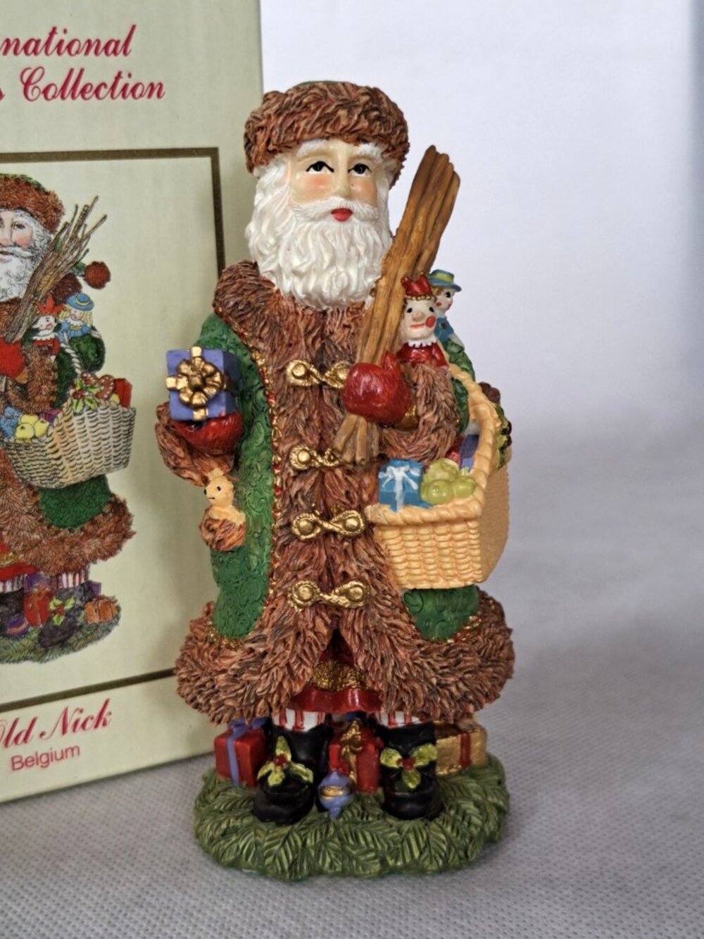International Santa Claus Old Nick Belgium Toys Figurine Christmas 1997